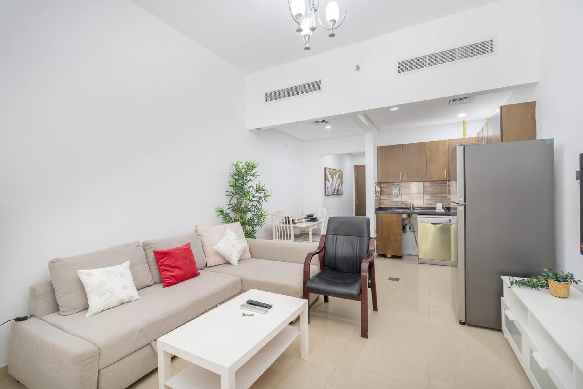 In Botanica Jvc Perfect For 3 Apartment